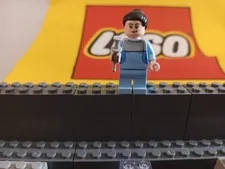 LEGO Minifigure Dr. Helen Cho Marvel