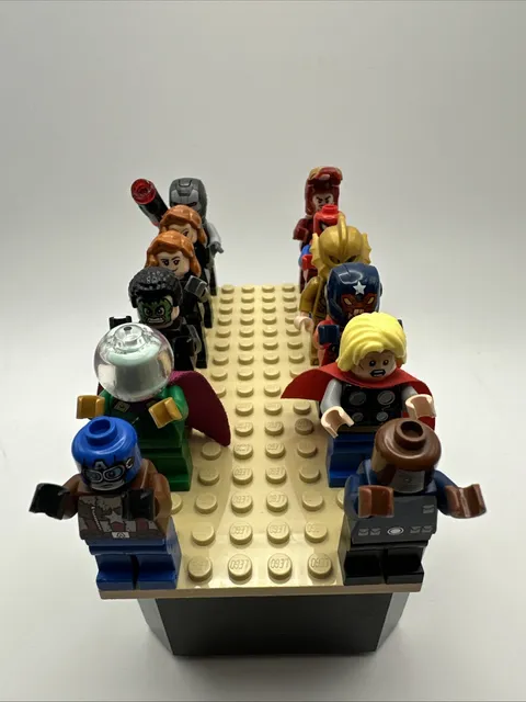 Authentic LEGO Marvel Super Heroes Minifigure Lot Of 12 Iron Man Mysterious +
