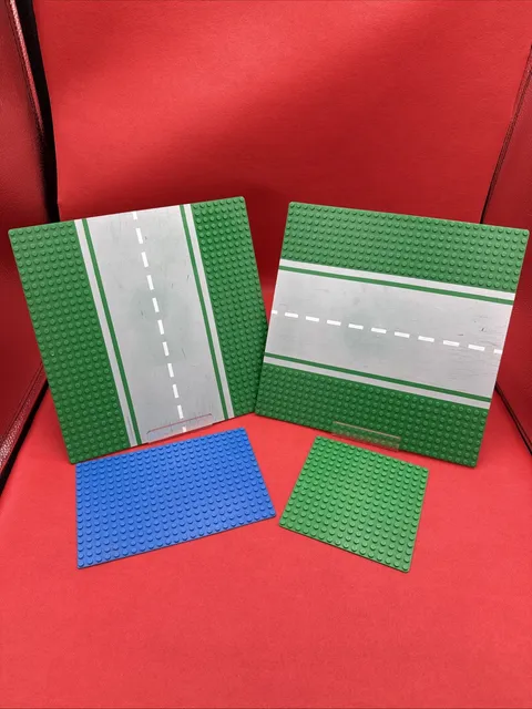 Lego Road Plates Straight Green 9370, With Smaller Plates, Washed & Sanitized