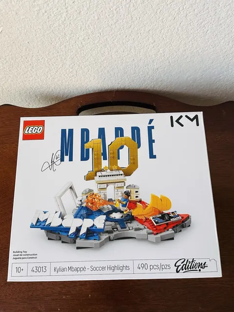 Lego 43013 Kylian Mbappe 490 Pieces Limited Edition Collectible New With Box
