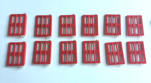 VINTAGE LEGO Part #73312 Red Right Door 1 x 4 x 5 with 6 Panes Clear Windows Q12