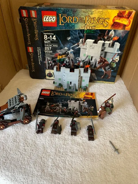 LEGO® Lord of the Rings: Uruk-Hai Army LEGO Complete Set #9471