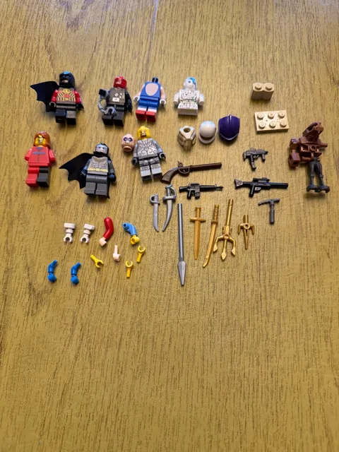 LEGO Assorted Minifigure Lot Mixed plus accessories