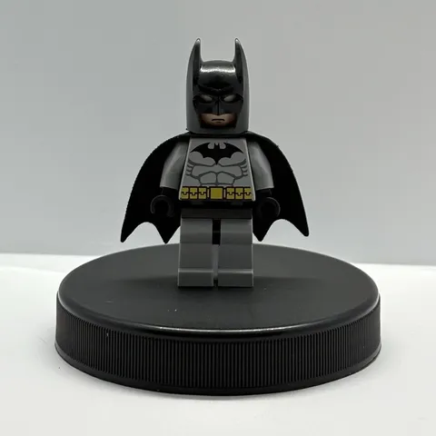 LEGO Batman Minifigure Gray Suit Black Cape Yellow Utility Belt