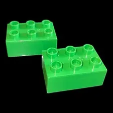 lot of 2 green Duplo blocks - 2x3 - combined shipping (GRN42)