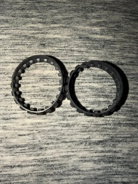 LEGO Part X939 (2pcs) Black Tread with 20 Treads Small