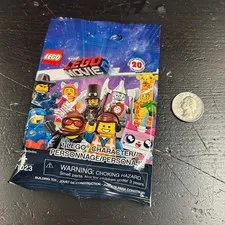 Lego Minifigure REAL MINI FIG cmf series LEGO MOVIE 2 Sherry Scratchen-Post CAT^