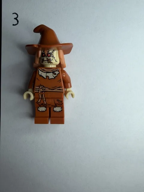 Lego Scarecrow 76054 Dark Orange Floppy Hat Batman Super Heroes Minifigure RARE!