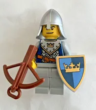 LEGO Castle King’s Knight Minifigure! NEW. Knight in Armor. With Shield crossbow