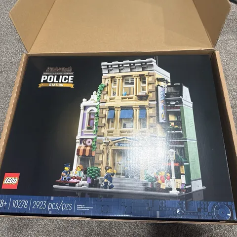 LEGO 10278 Creator Expert Police Station Modular New in Sealed Box