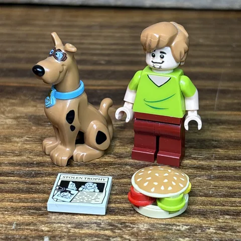 Lego Shaggy Rogers SDC001 & Scooby Doo w/ Pilot Glasses Minifigure Lot 75901