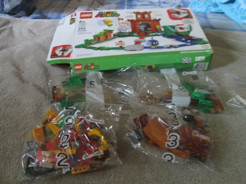 LEGO Super Mario 71362 Guarded Fortress-Retired Set INCOMPLETE PLEASE READ