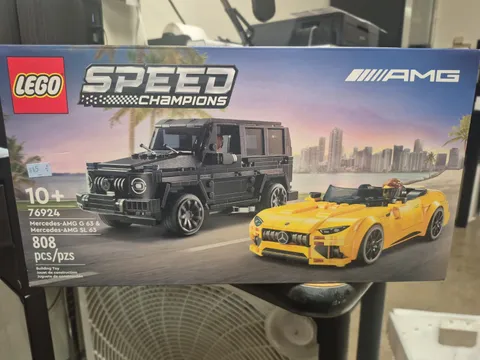 LEGO SPEED CHAMPIONS: Mercedes-AMG G 63 & Mercedes-AMG Sl 63 (76924)