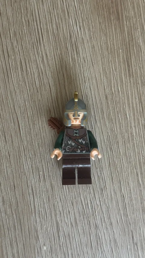 LEGO Rohan Soldier Minifigure - 9471 Lord of the Rings - Uruk-hai Army