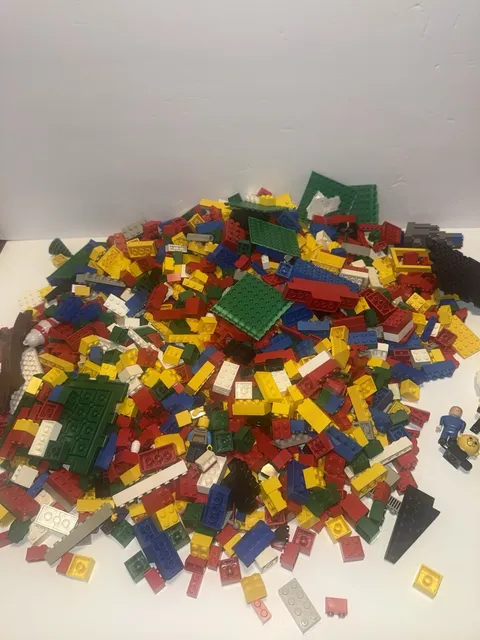 6 LB Mixed LEGO Mega Bloks Tyco Building Block Lot w/ Figures & Plates