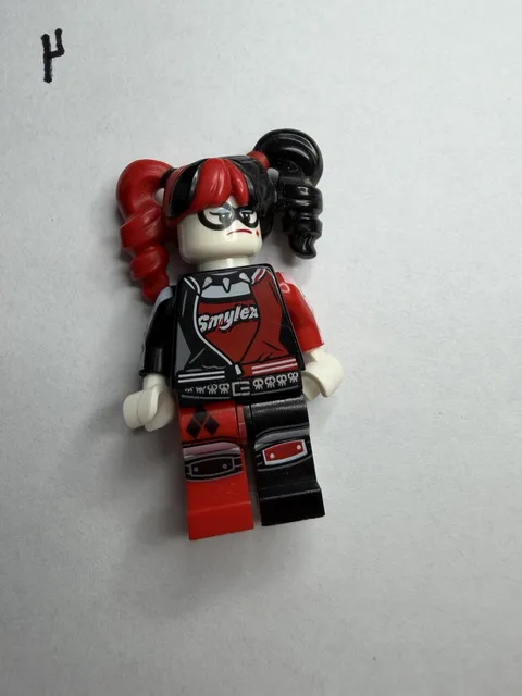 NEW LEGO - Figure - Super Hero - Harley Quinn Pigtails - 70906 70922