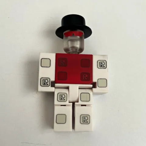 ROBLOX PYROLYSIS Series 2 Action Figure Only Toy No Code Clear Head (no code!)