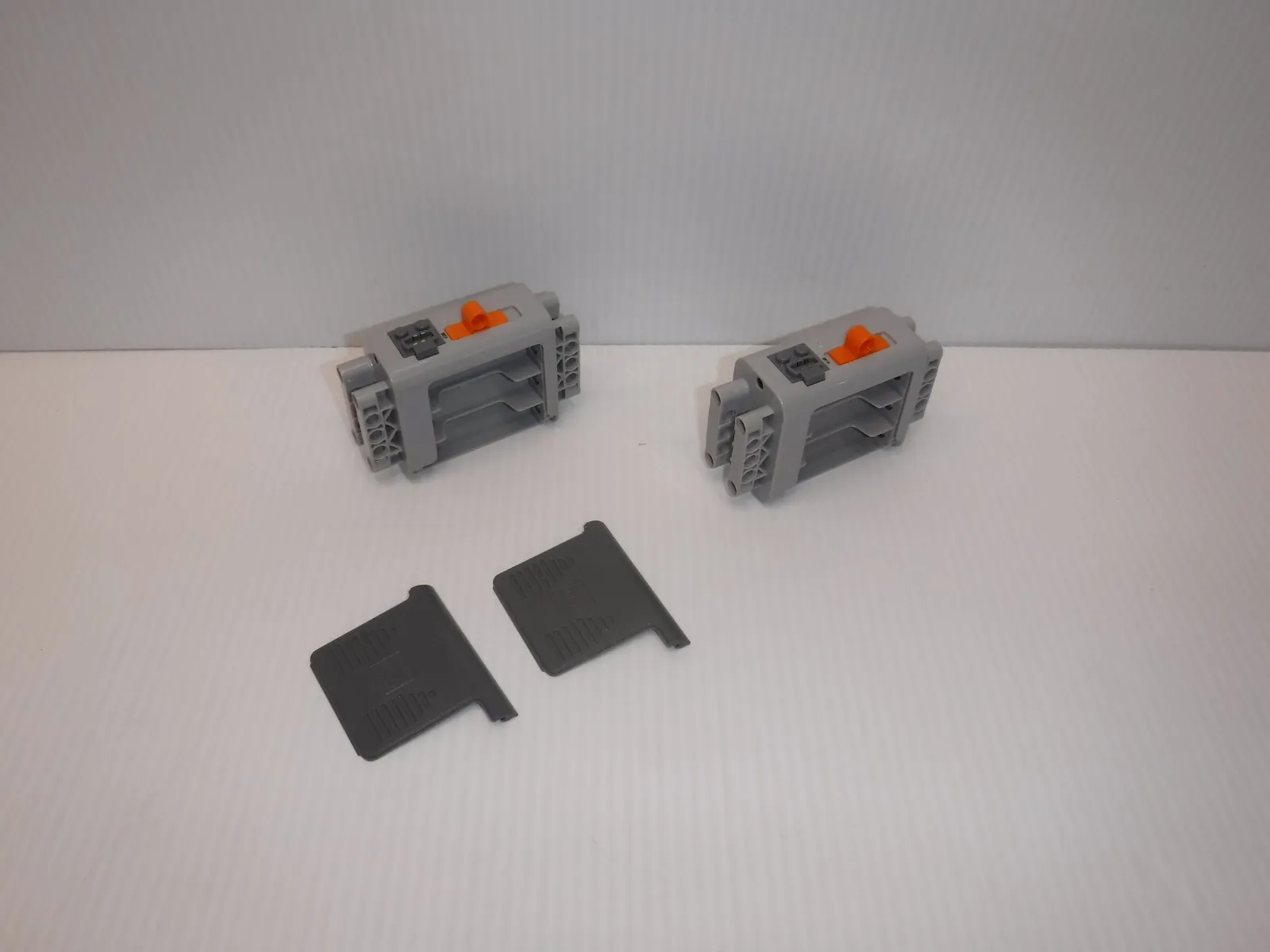 LEGO Power Functions 9V Battery Box 4X11X7 Orange Switch #59510C01 LOT WW