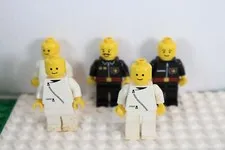 Vintage Lego Town Mini Figure Lot of 5 Minifigures T843