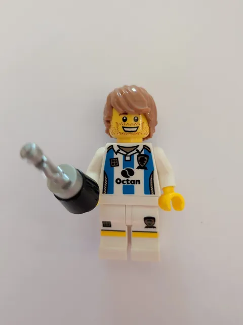 LEGO Soccer Player minifigure CMF Series 4 8804