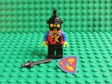 Lego Minifigure - Dragon Knights - Knight, Black Legs, Dragon Helmet shield AW16