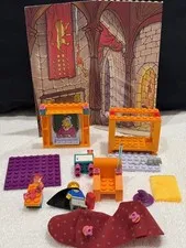 Lego Harry Potter: Gryffindor House (4722) incomplete Set mini figure Older Read