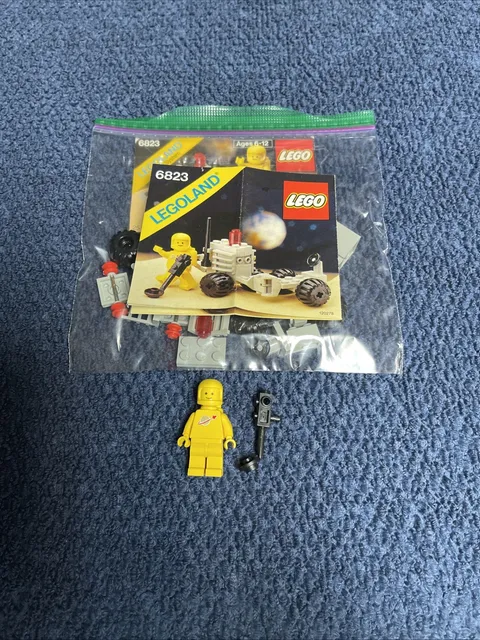 LEGO Classic Space 6823 Surface Transport 100% Complete W/Partial Box & Book