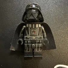 Lego Darth Vader Mini Figure Star Wars 75251