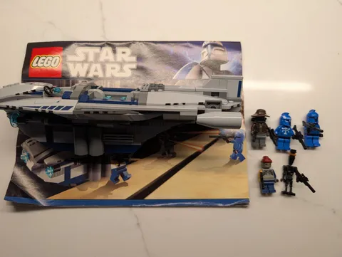 LEGO Star Wars: Cad Bane's Speeder (8128)