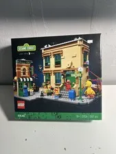 LEGO Ideas: 123 Sesame Street (21324)