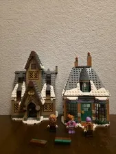 97% Complete! LEGO Harry Potter: Hogsmeade Village Visit (76388) 