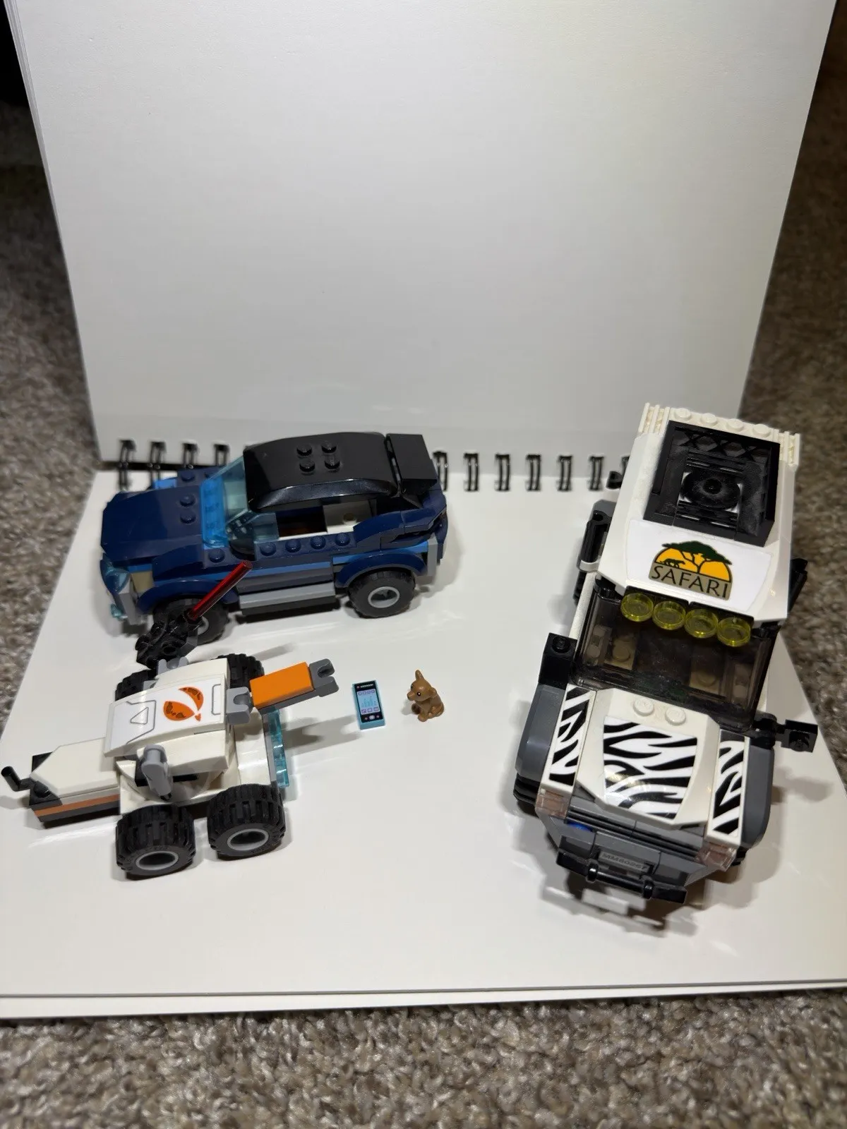 LEGO Lot, Various Vehicles and Miscellaneous Pieces