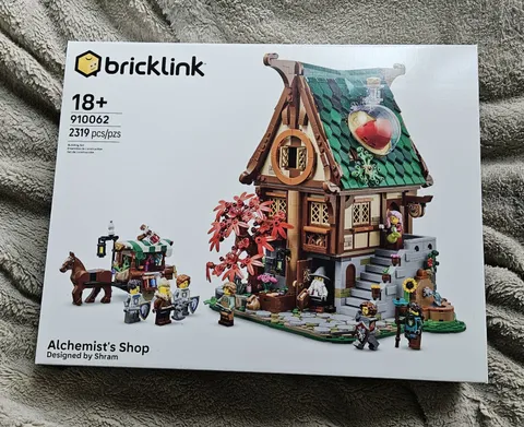LEGO 910062 Bricklink Series 8 Alchemist's Shop - New Sealed in Box