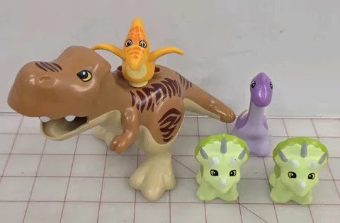 Lego Duplo Dinosaurs Lot of 6 T Rex 