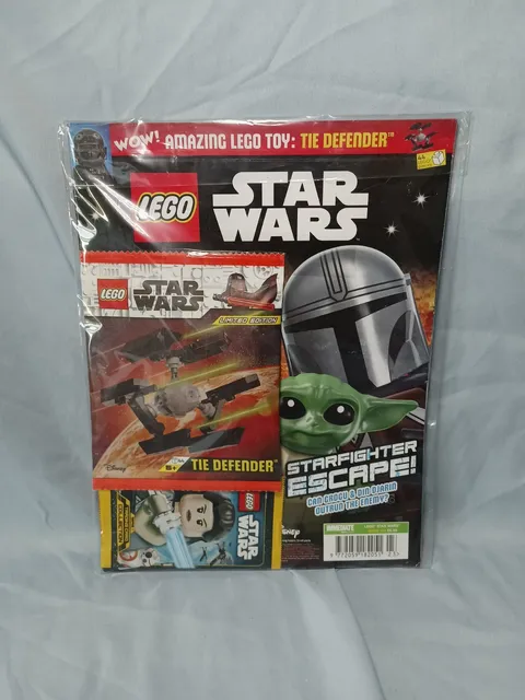 LEGO Star Wars Magazine Issue #123 With Trading Cards - NEW