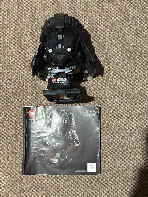 LEGO Star Wars Darth Vader Helmet 75304, Used 100% Complete