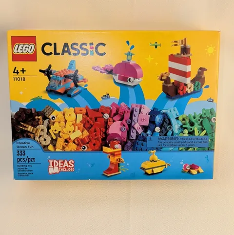 LEGO Classic Creative Ocean Fun 11018 Building Toy Set 333pcs Ages 4+