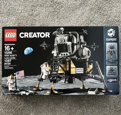 LEGO Creator 10266 NASA Apollo 11 Lunar Lander Limited Edition 1087 pcs