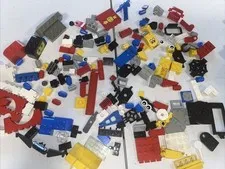 Lego Lot Assorted 182 Pieces Basic Vintage Faces Wings Eyes Cylinder Blue Red