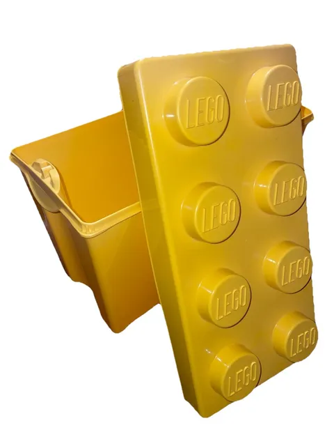 2012 LEGO 8 Stud Brick Yellow Storage Container Plastic Bin with Lid EMPTY 14x7