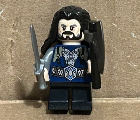 LEGO Thorin Oakenshield Hobbit 79002 Attack of the Wargs Minifigure 2012