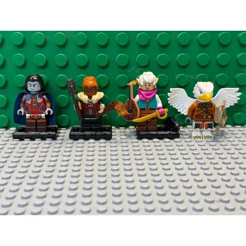 Lego Dungeons & Dragons CMF 71047 Strahd Elf Bard Barbarian Aarakocra Lot of 4