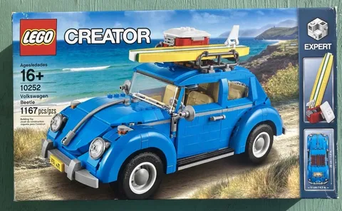 Lego Creator Expert Volkswagen Beetle #10252 Retired, Displayed & Disassembled