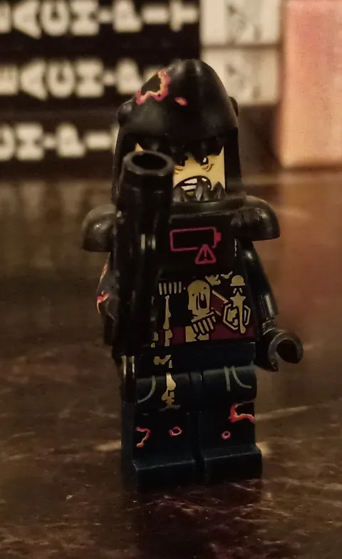  LEGO Minifigures Ninjago - Shark Army  🦈 Retired 