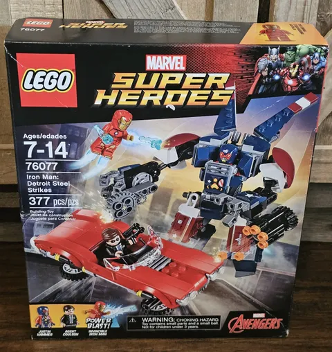 Sealed LEGO 76077 Marvel Super Heroes Iron Man Detroit Steel Strikes Box Wear
