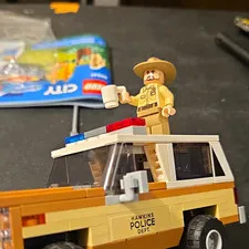 LEGO Stranger Things F/upsidedown Set Chief Hopper st001 Hawkins PoliceTruck