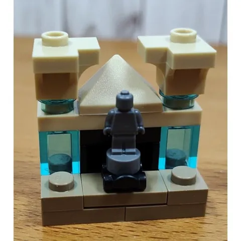 LEGO Harry Potter 2022 Advent Calendar Day 13 Room of Requirement!