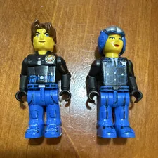 LEGO jack stone Police Officer Minifigures Lot of 2 - male and female