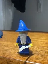 LEGO Dragon Knights Majisto Wizard Minifigure with Black Cape and Castle 1736