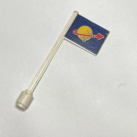 Vintage LEGO Classic Space Flag 6970 Beta Command Base